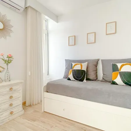 Magnifico A 35m Da - Apart. Isa